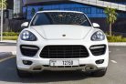 Blanco Porsche Cayenne GTS 2015 for rent in Dubai 4